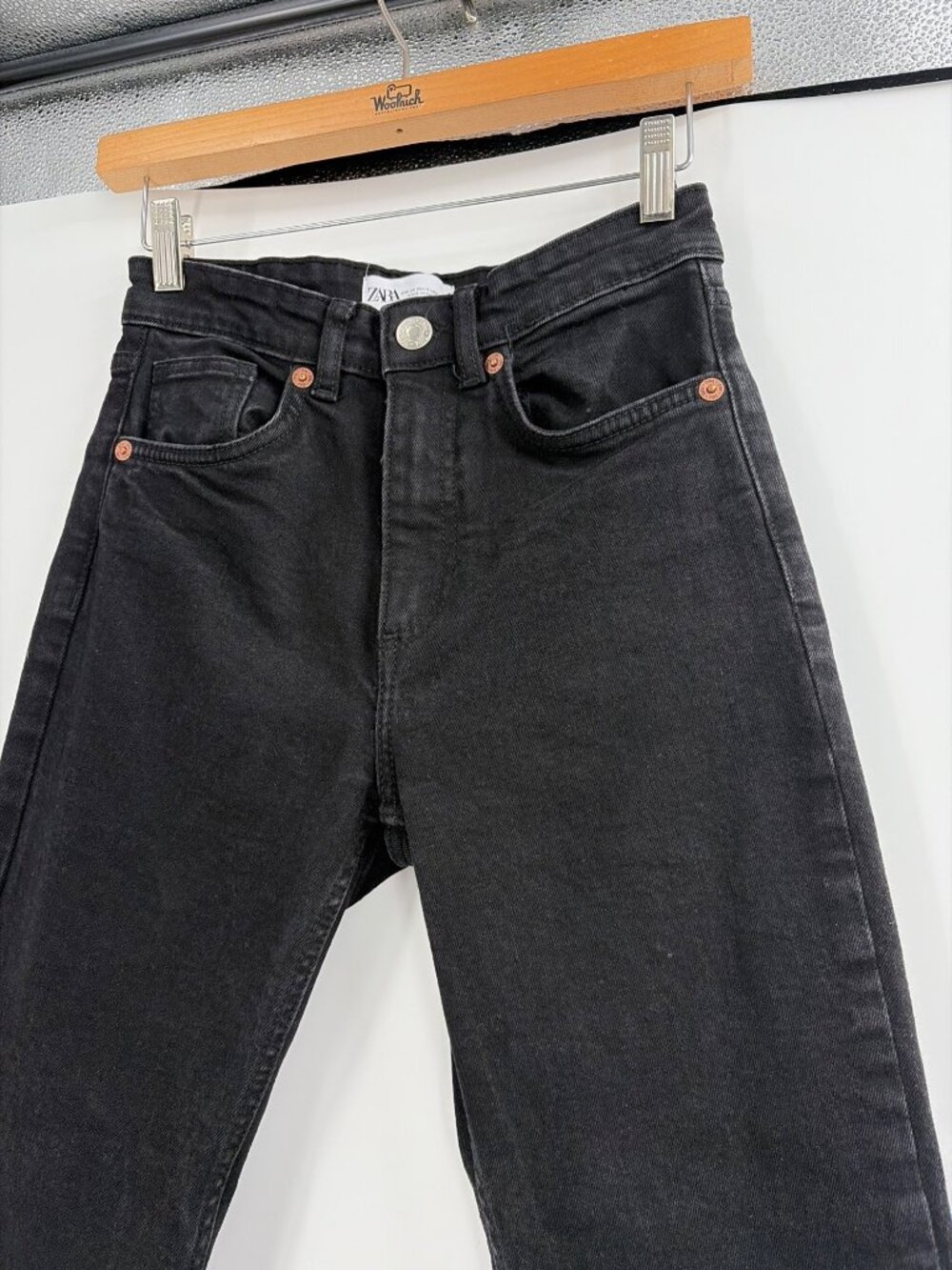 Zara Cropped Flared Jeans Womens Size 4 High-Waist Black Denim Raw Hem Boho - Picture 4 of 7